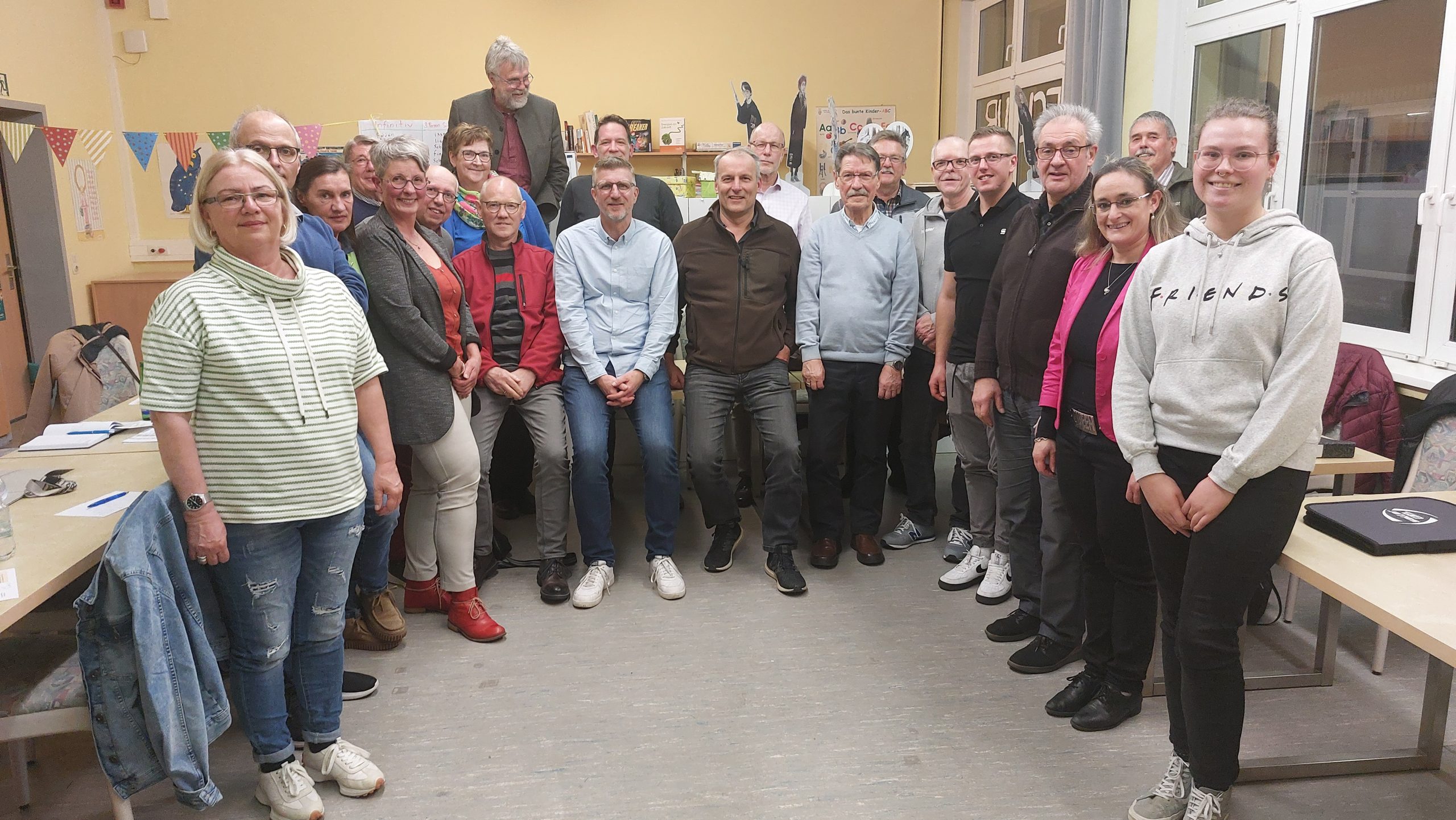 FWG-Kandidatenlisten für den Verbandsgemeinderat und den Stadtrat Bad Breisig stehen
